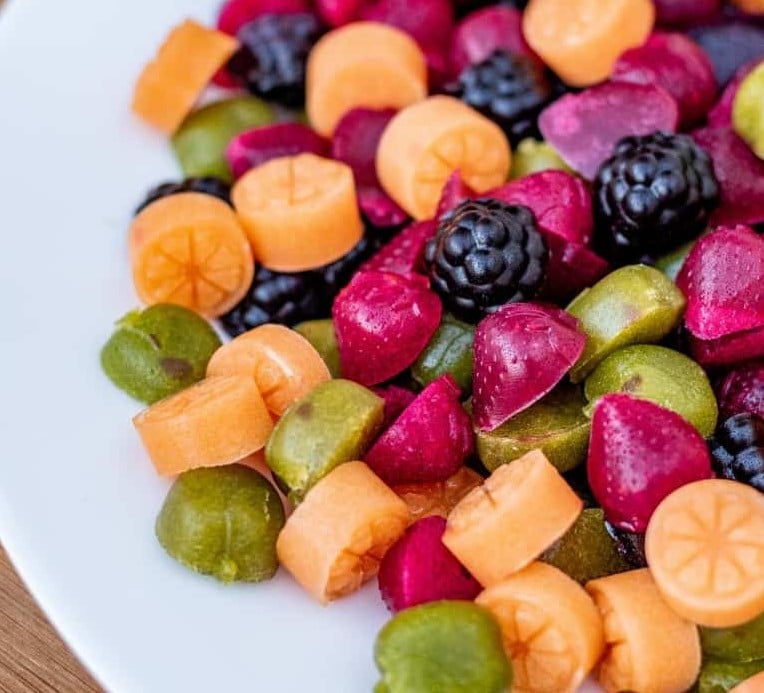 Vegetarian-Fruit-Snacks